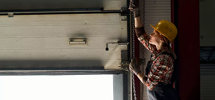 Addressing Common Garage Door Stoppage Issues in Bourbonnais, IL