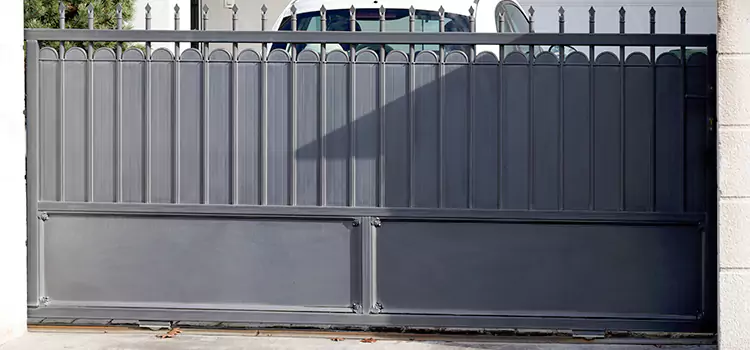 Metal Driveway Gate Installation Bourbonnais
