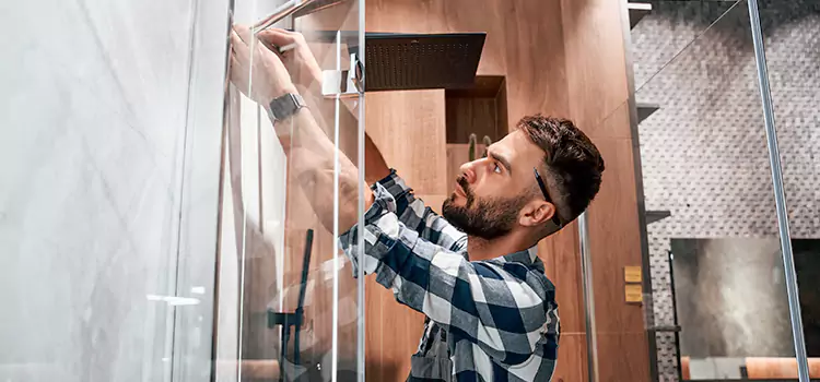 Replace Shower Doors with Frameless Bourbonnais