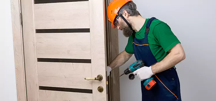 Replace Internal Door Handle with Lock Bourbonnais